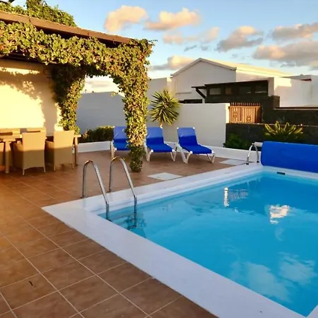 211 - Casa Elena 37 By Villas Now Ltd Playa Blanca (Lanzarote)