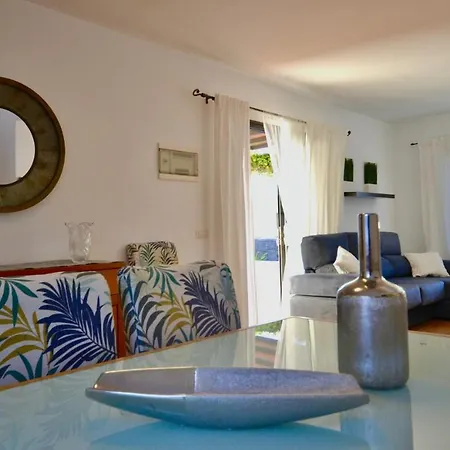 211 - Casa Elena 37 By Villas Now Ltd Villa